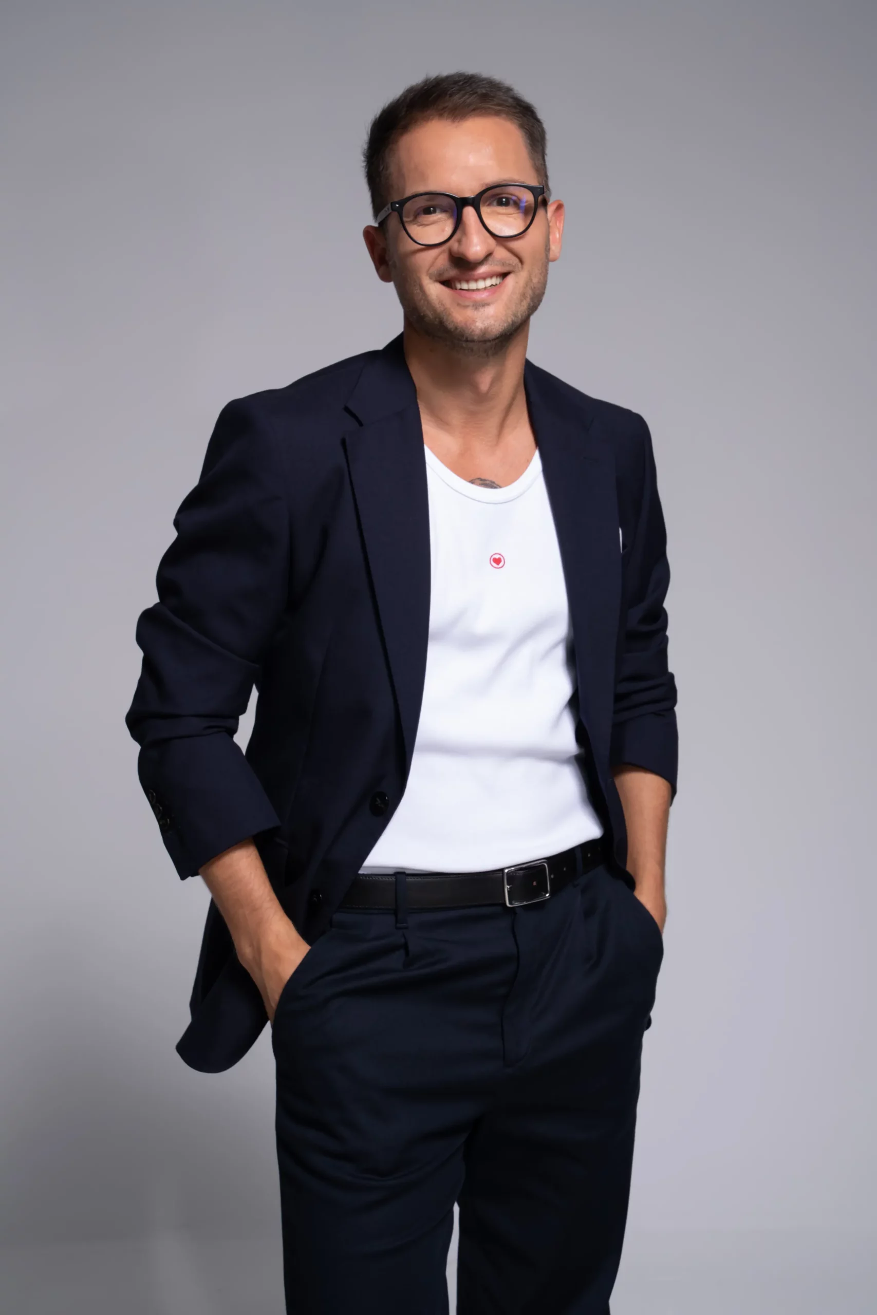 Adrian Botoș — Wedding Photographer